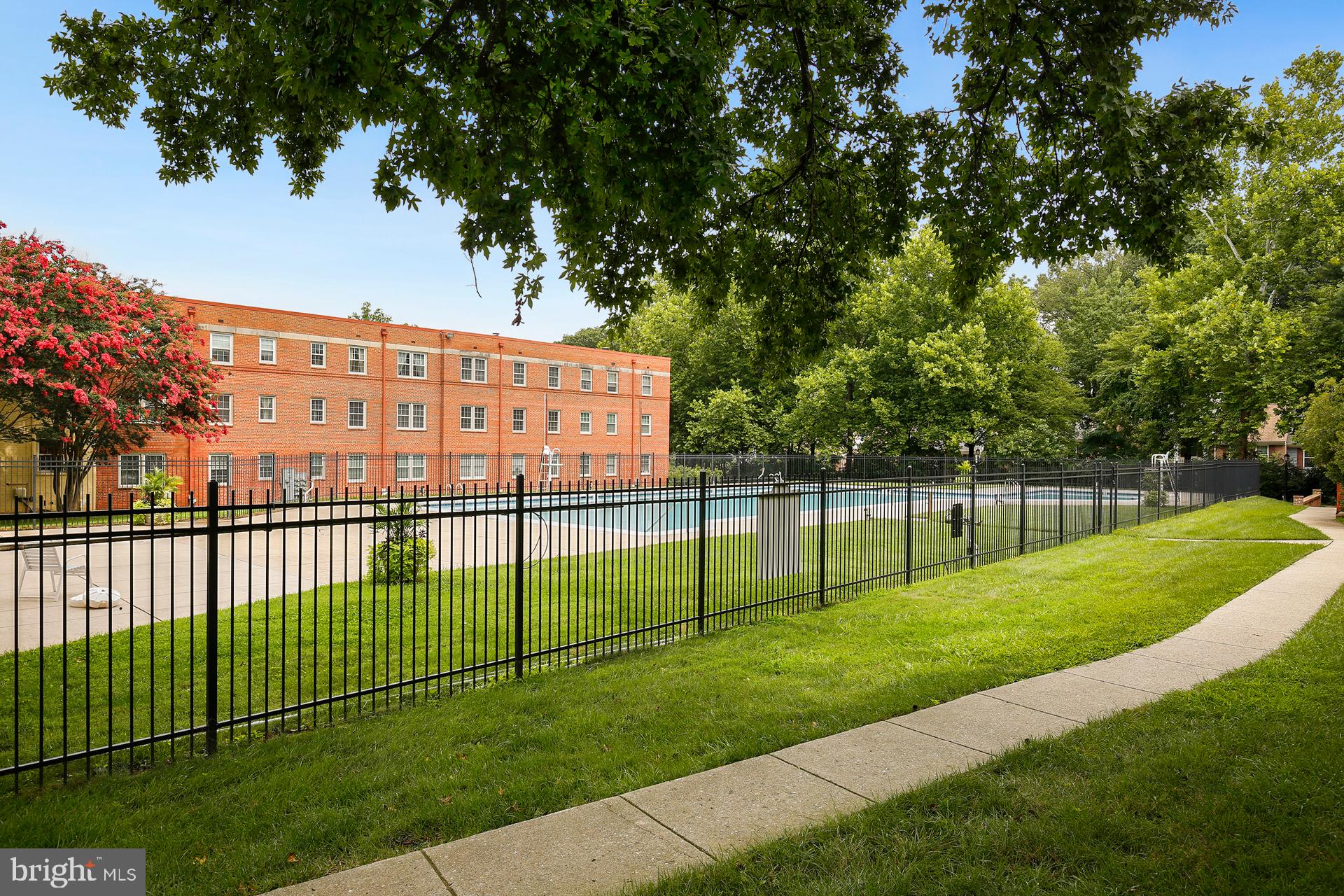 ROCK CREEK GARDENS - Residential