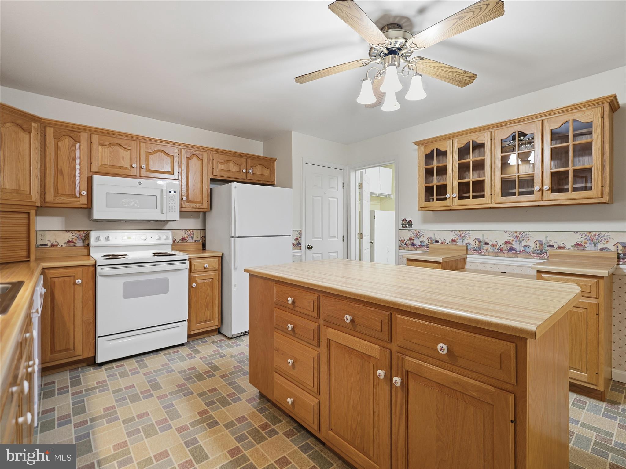 12274 COUNTRY CLUB ROAD