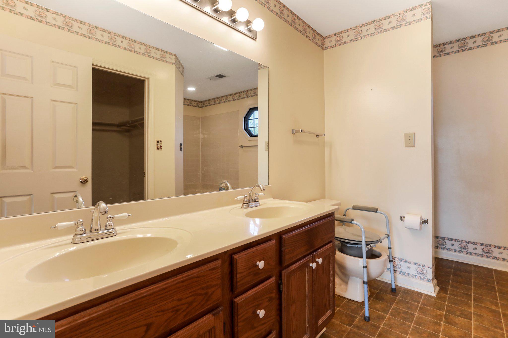 SPRING MILLS - Residential