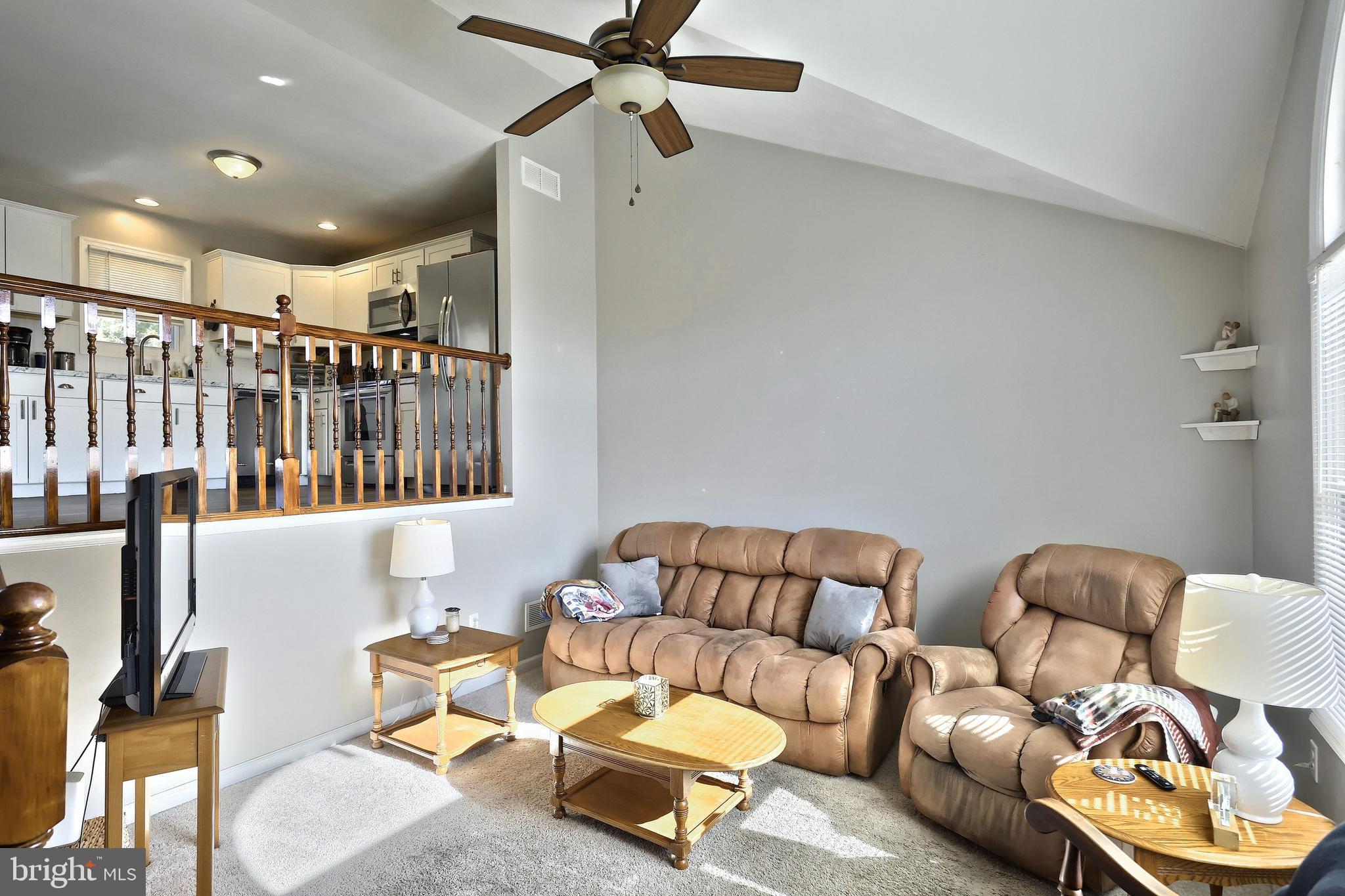 LAKE MEADE - Residential