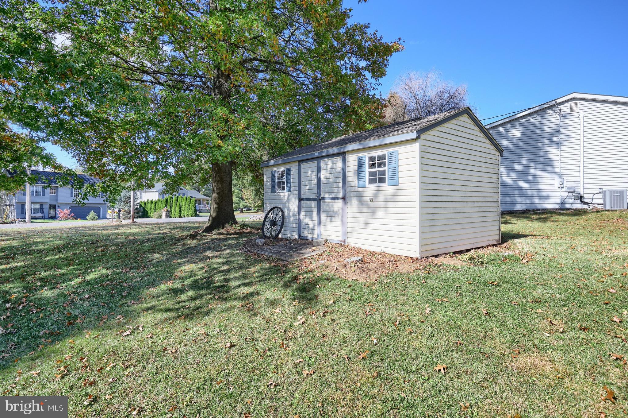 LAKE MEADE - Residential