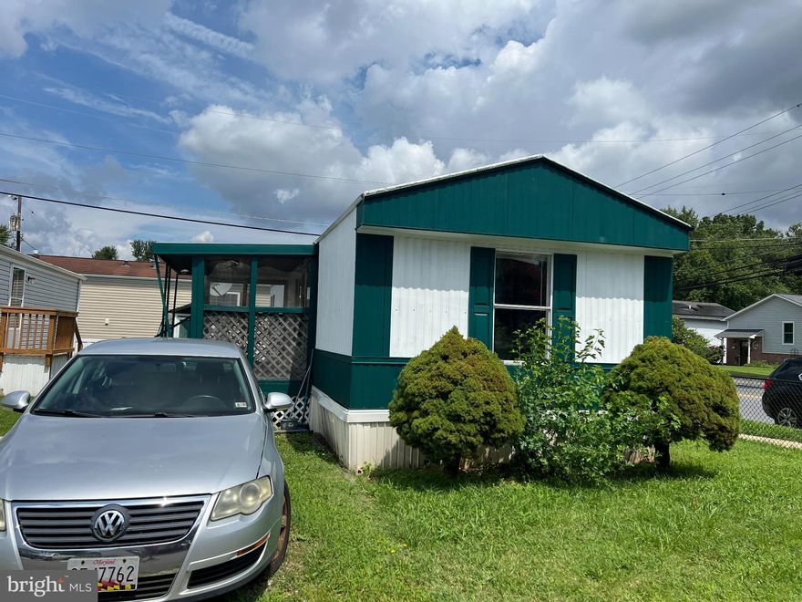 Great opportunity to own this home in a desirable Essex area, this home is located in a quite community with easy access to main roads, shops and restaurants. It features recent renovations to bathoom, fresh paint and flooring and a brand new HVAC system.