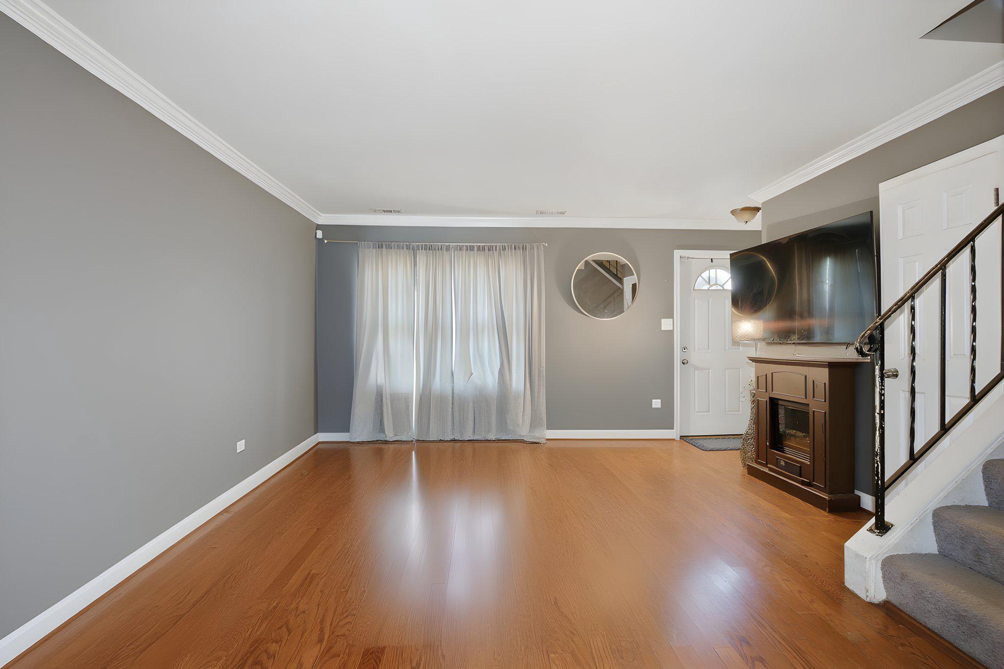 LONDON WOODS - Residential