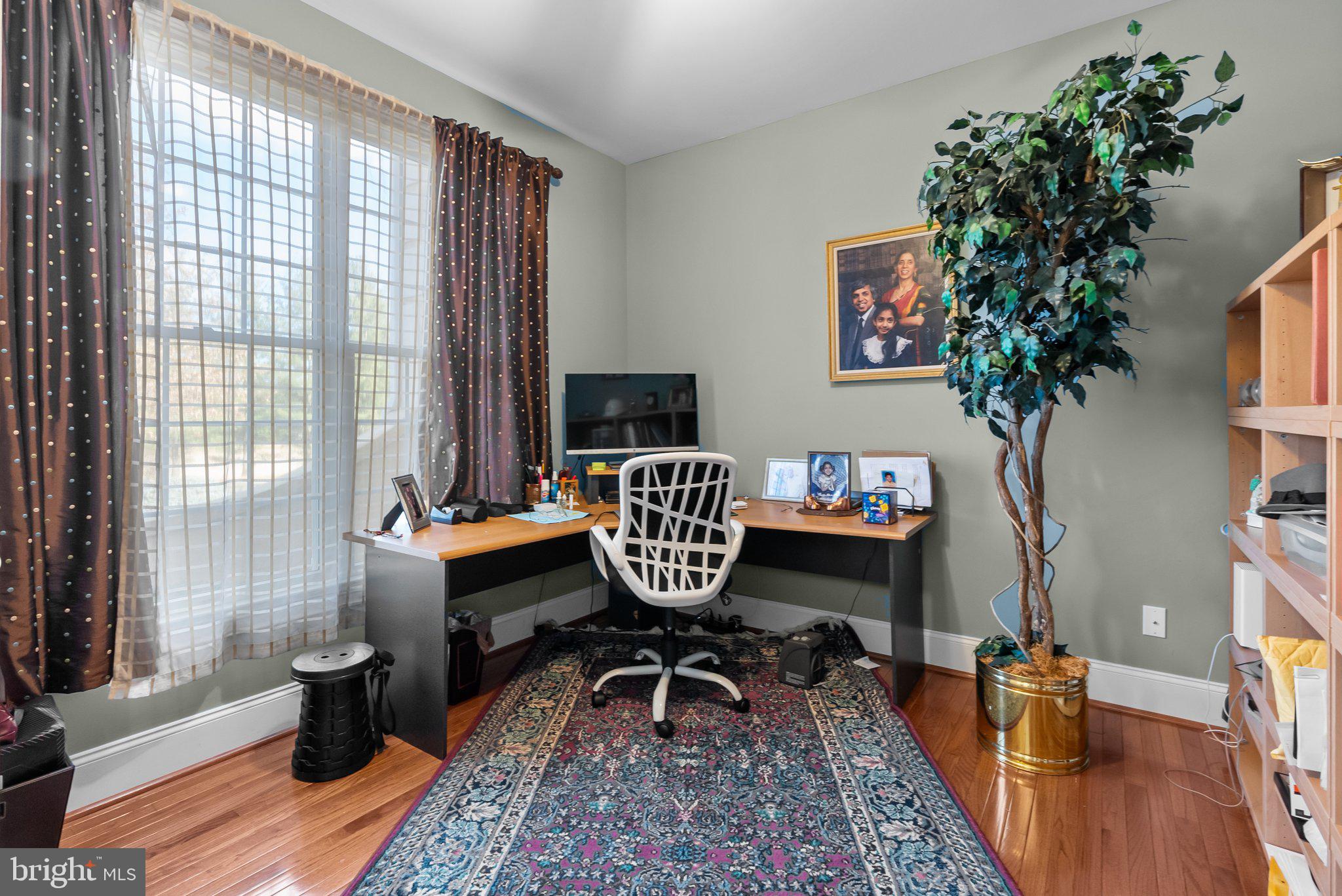 NORTHAMPTON HUNT - Residential