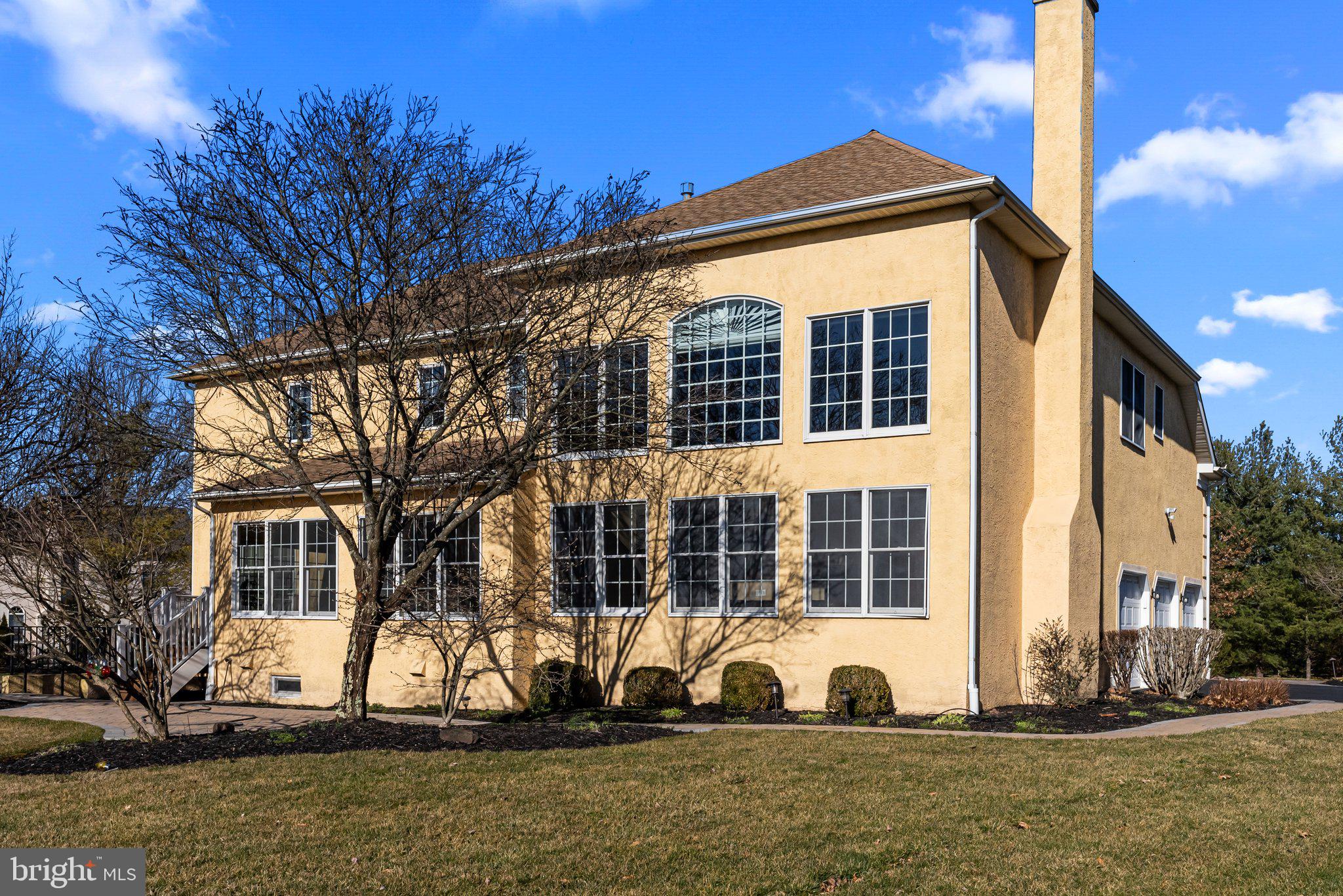 NORTHAMPTON HUNT - Residential