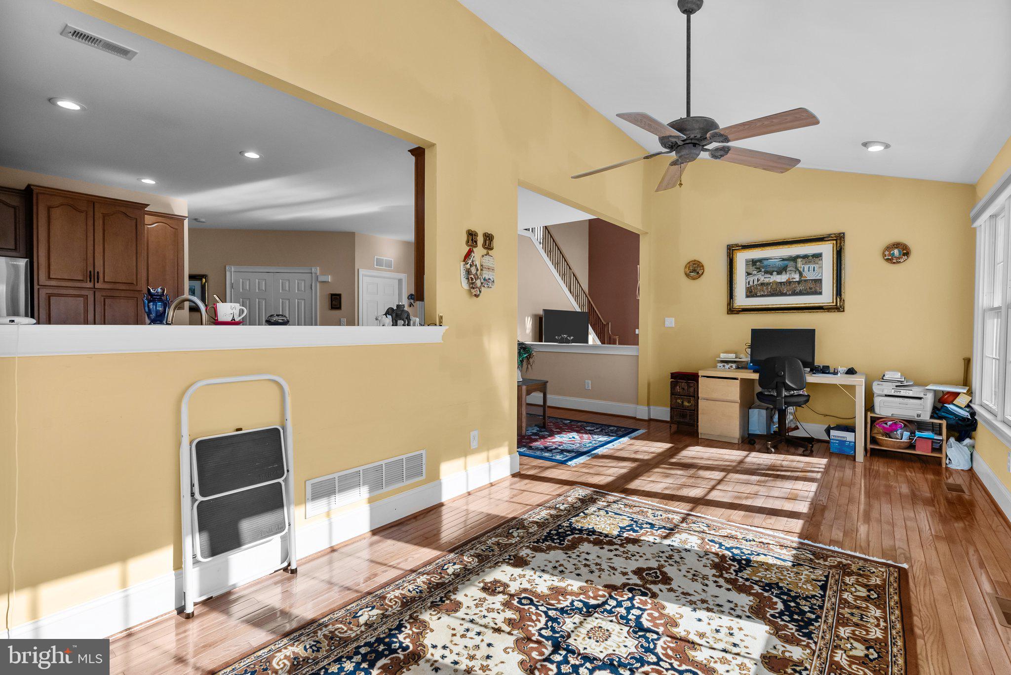 NORTHAMPTON HUNT - Residential