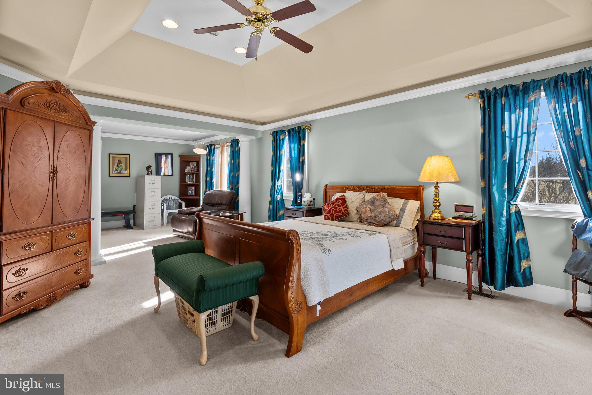 NORTHAMPTON HUNT - Residential