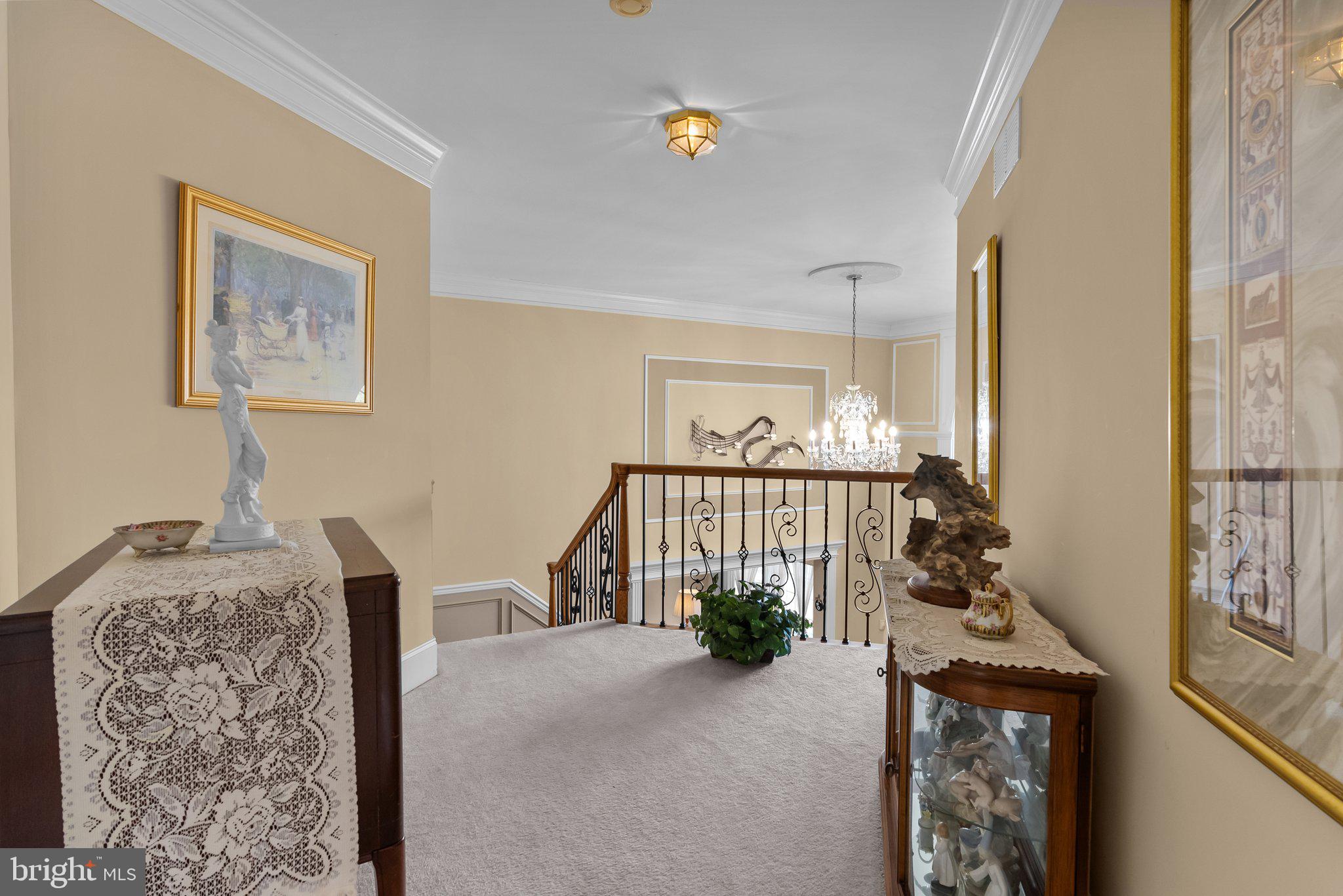 NORTHAMPTON HUNT - Residential