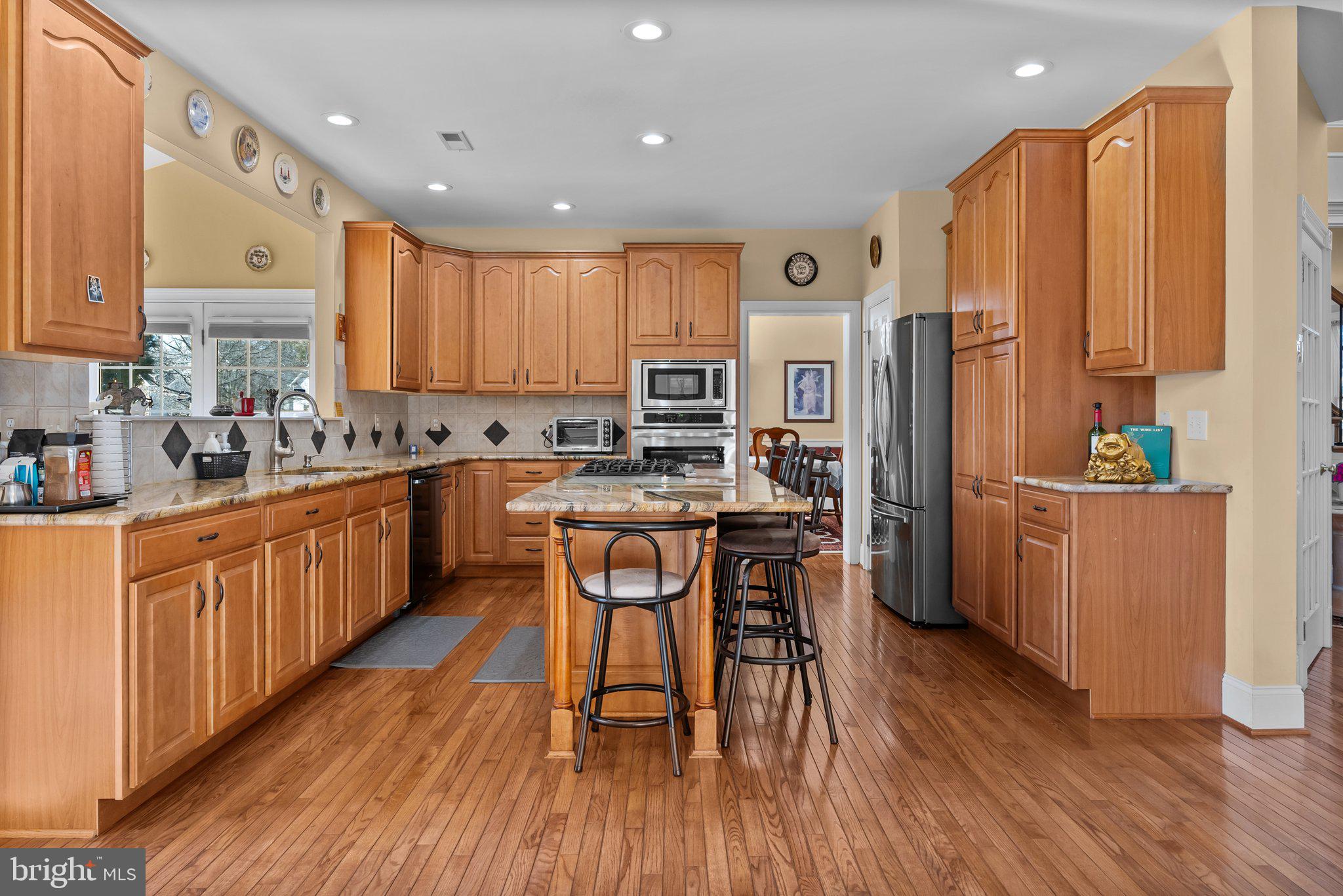 NORTHAMPTON HUNT - Residential