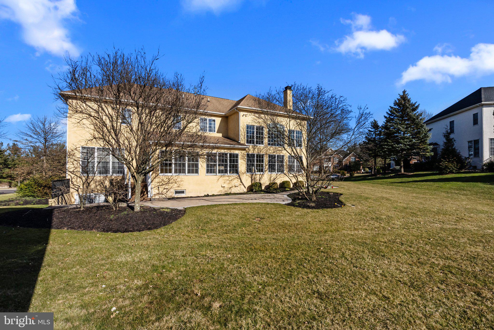 NORTHAMPTON HUNT - Residential