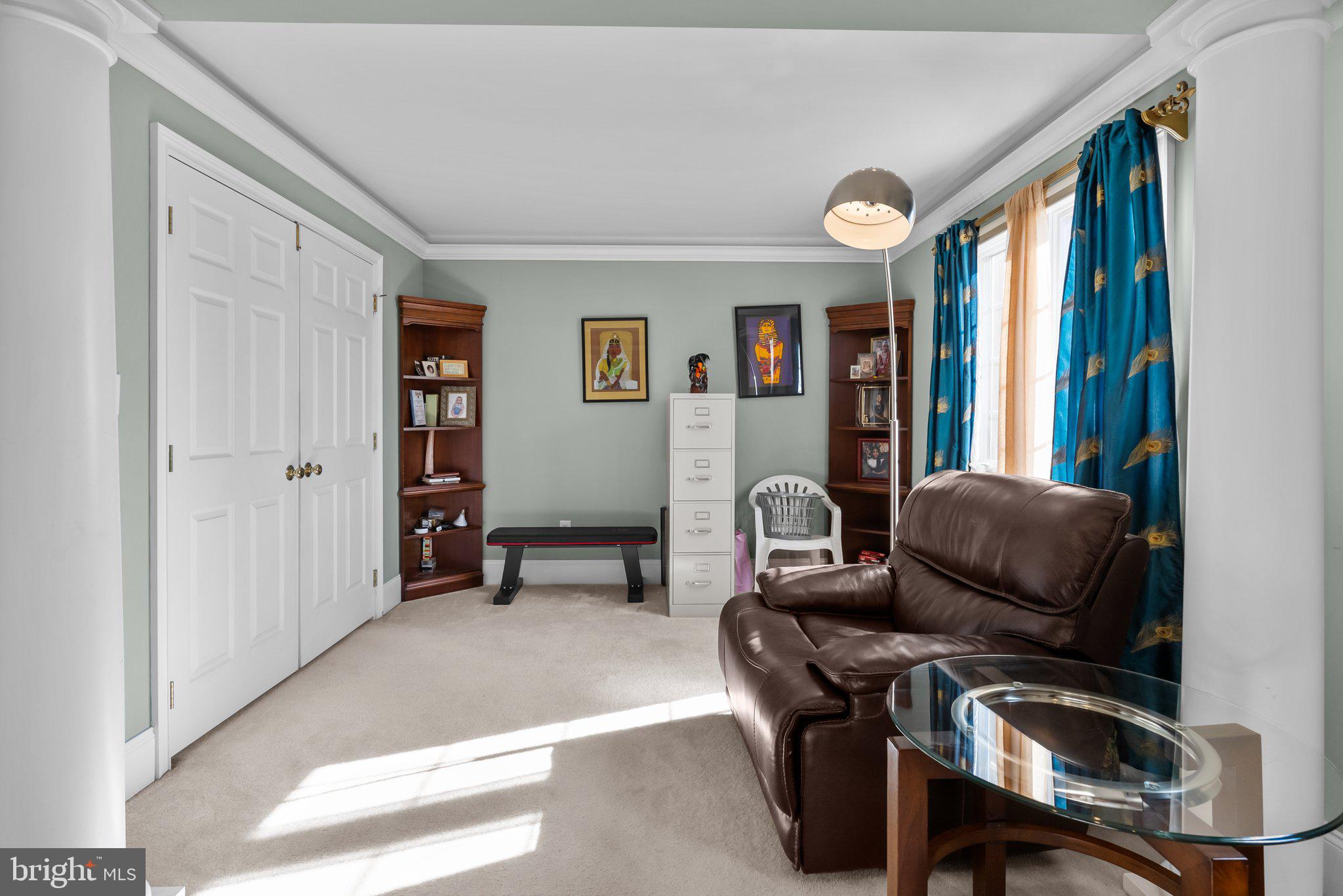 NORTHAMPTON HUNT - Residential