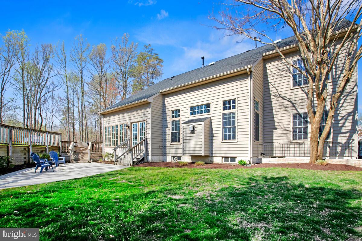 SOUTH RIVER COLONY - Residential