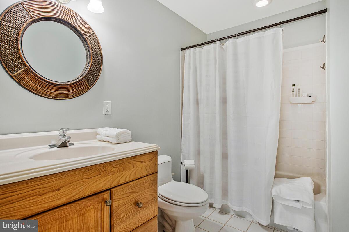 SOUTH RIVER COLONY - Residential