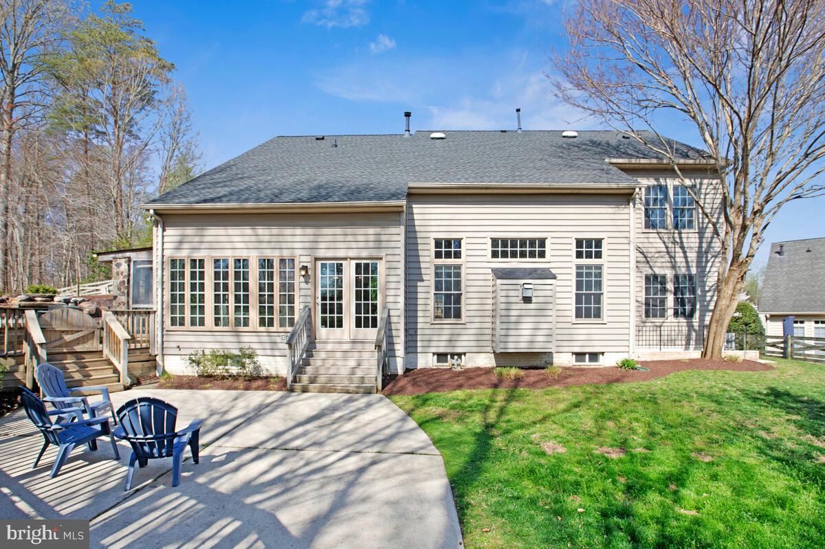 SOUTH RIVER COLONY - Residential