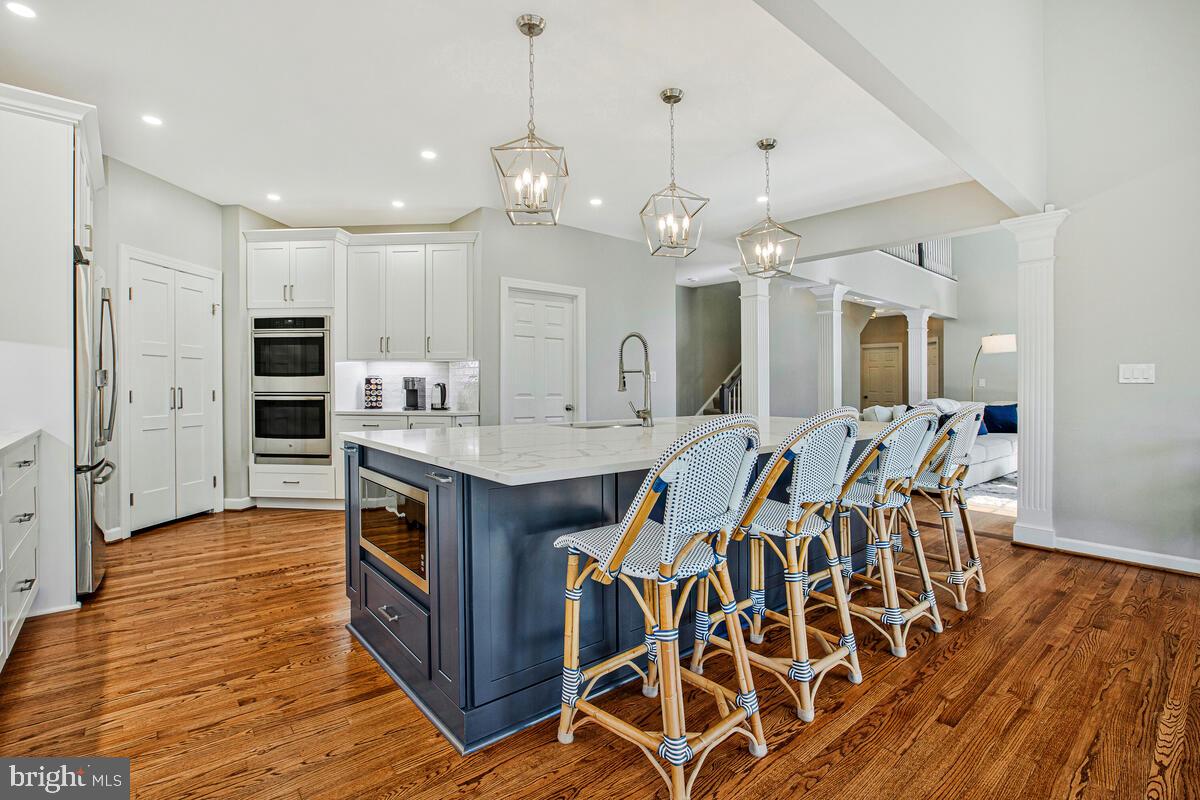 SOUTH RIVER COLONY - Residential