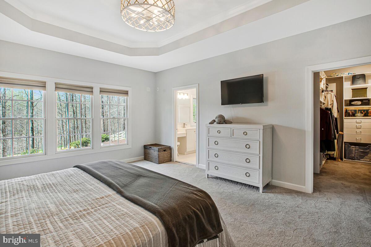 SOUTH RIVER COLONY - Residential