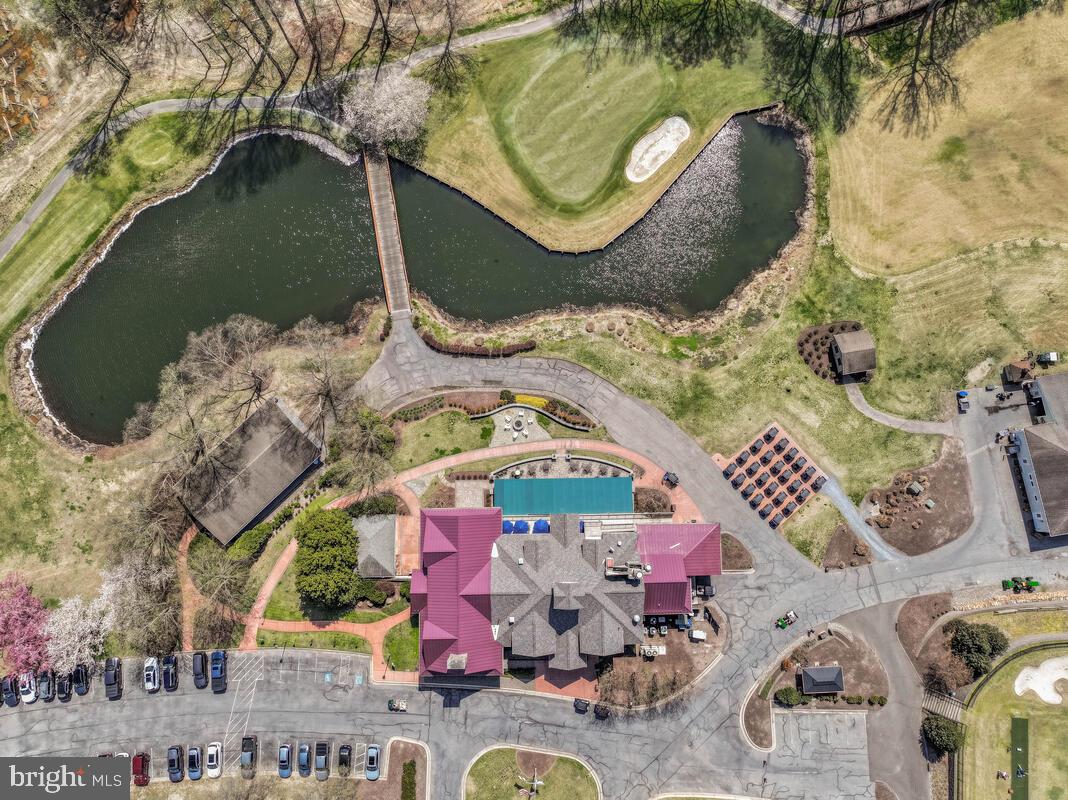 SOUTH RIVER COLONY - Residential