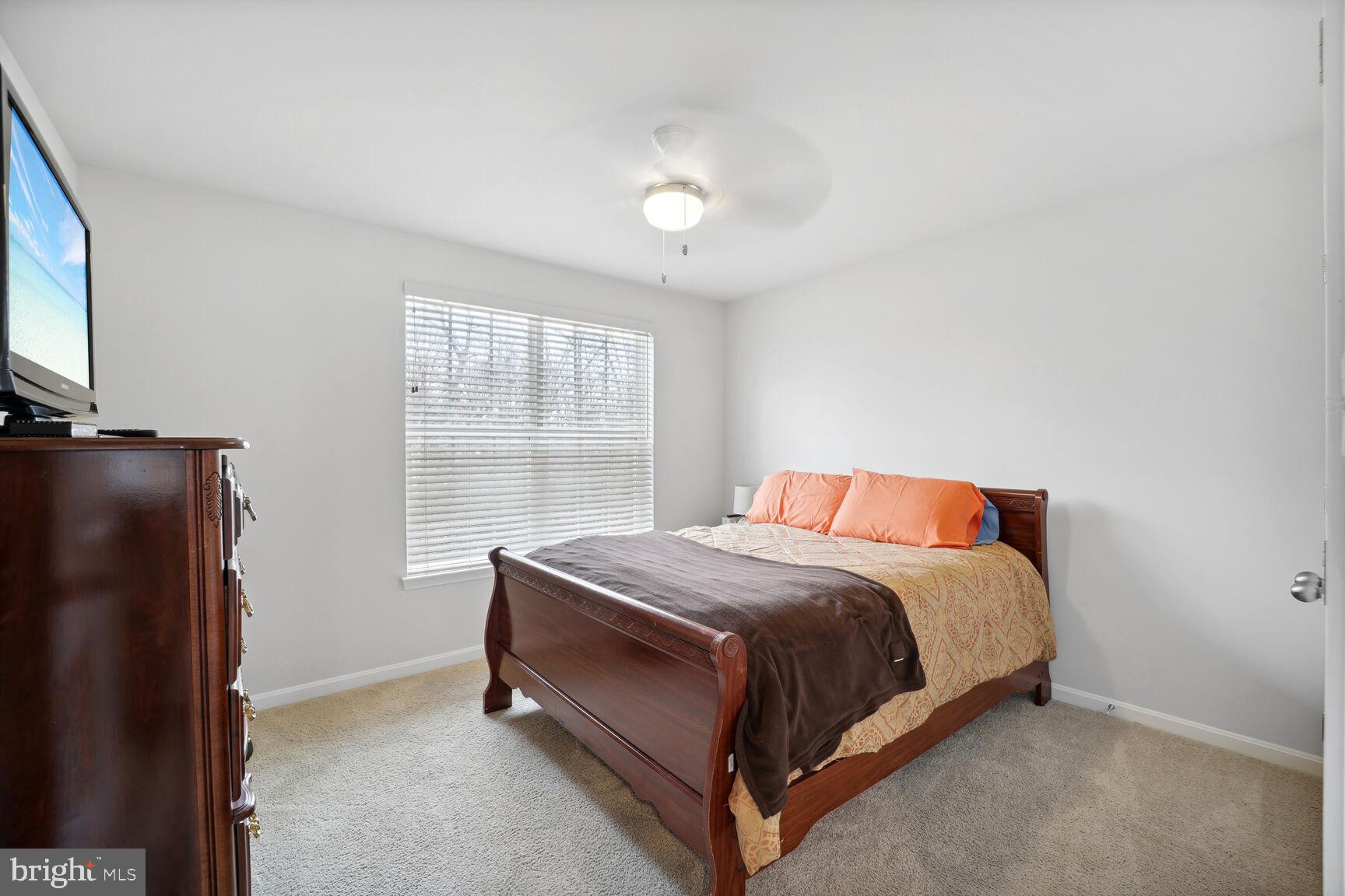 BROAD CREEK HOLLOW - Residential