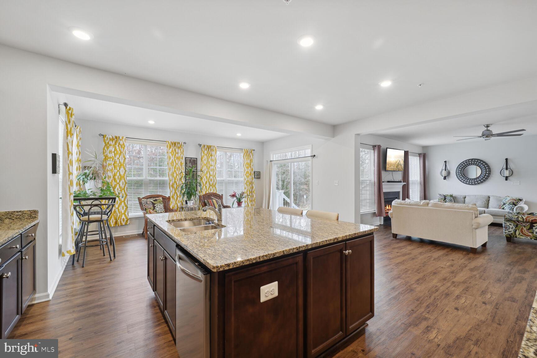 BROAD CREEK HOLLOW - Residential