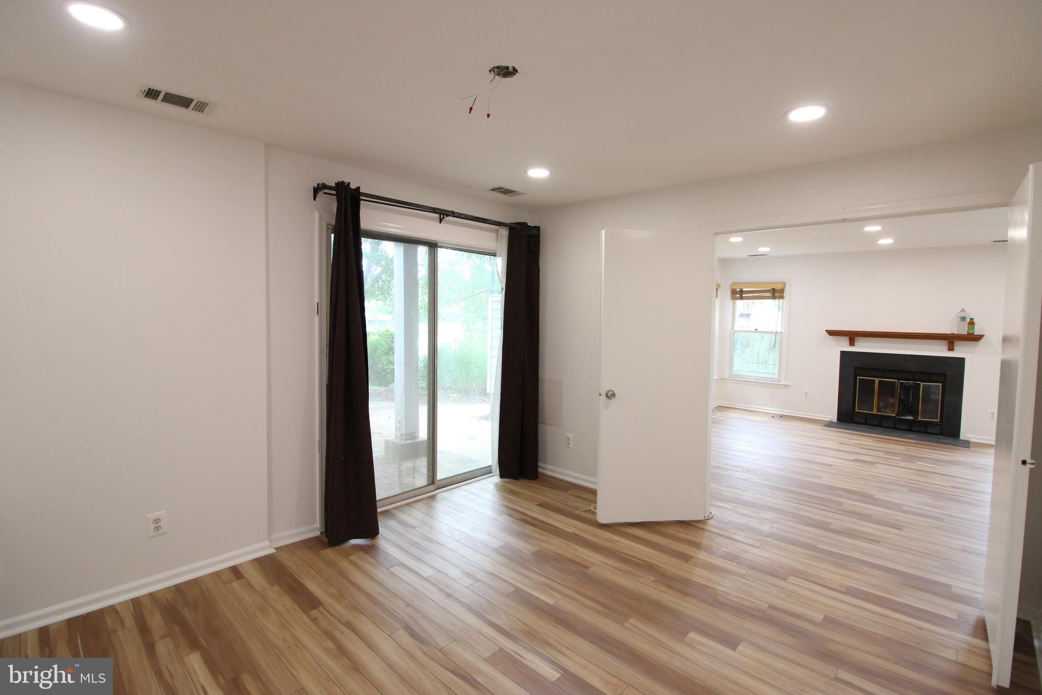 THE COVE - Residential