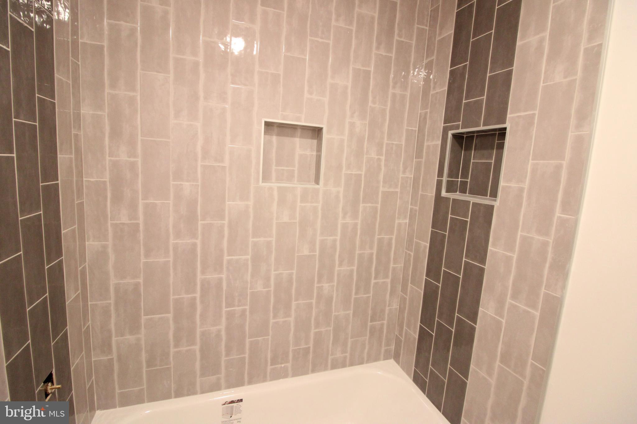 THE COVE - Residential