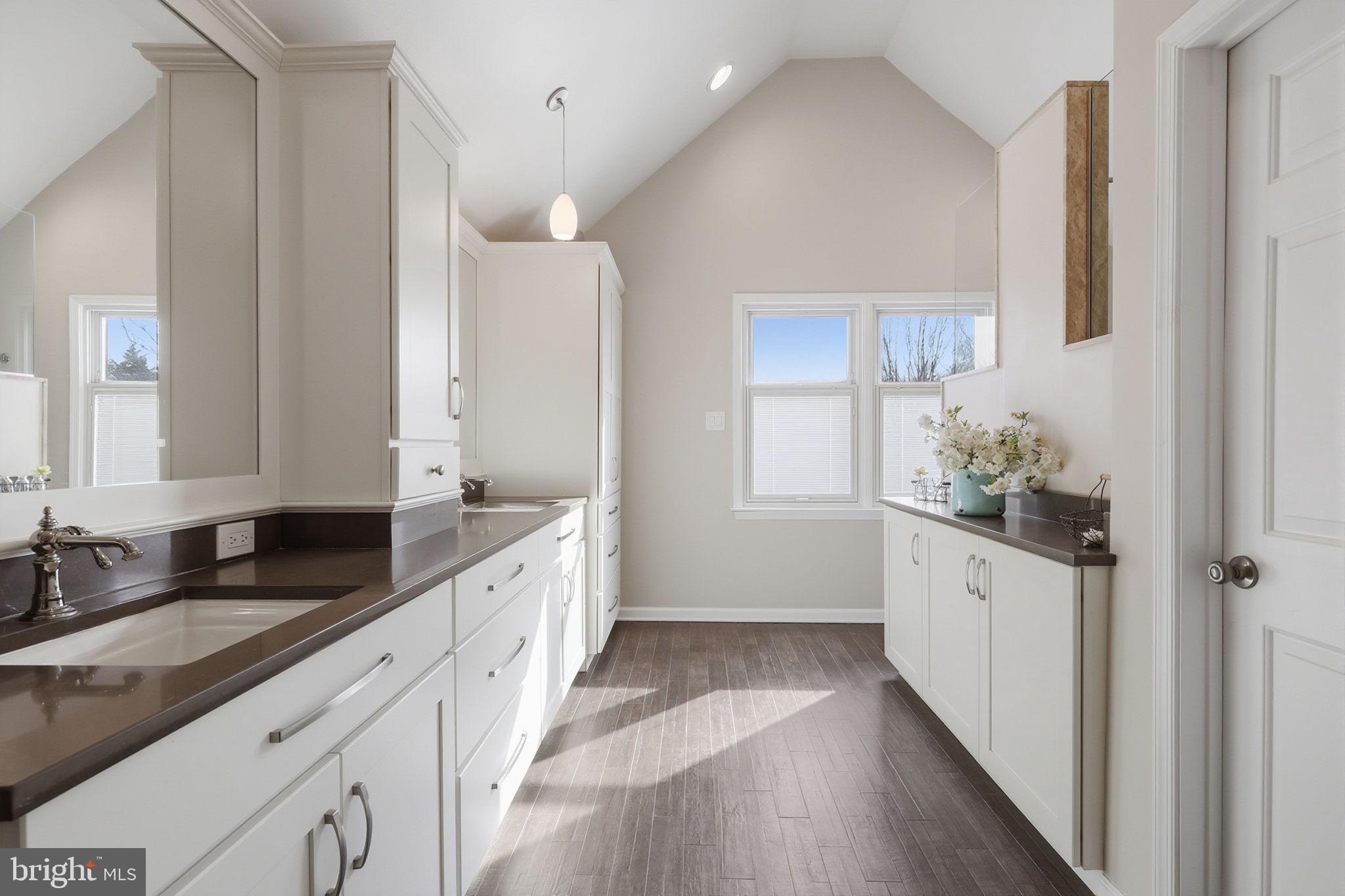 BROOKSIDE ESTATES - Residential