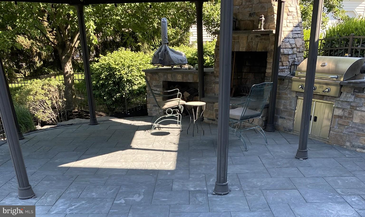 BROOKSIDE ESTATES - Residential