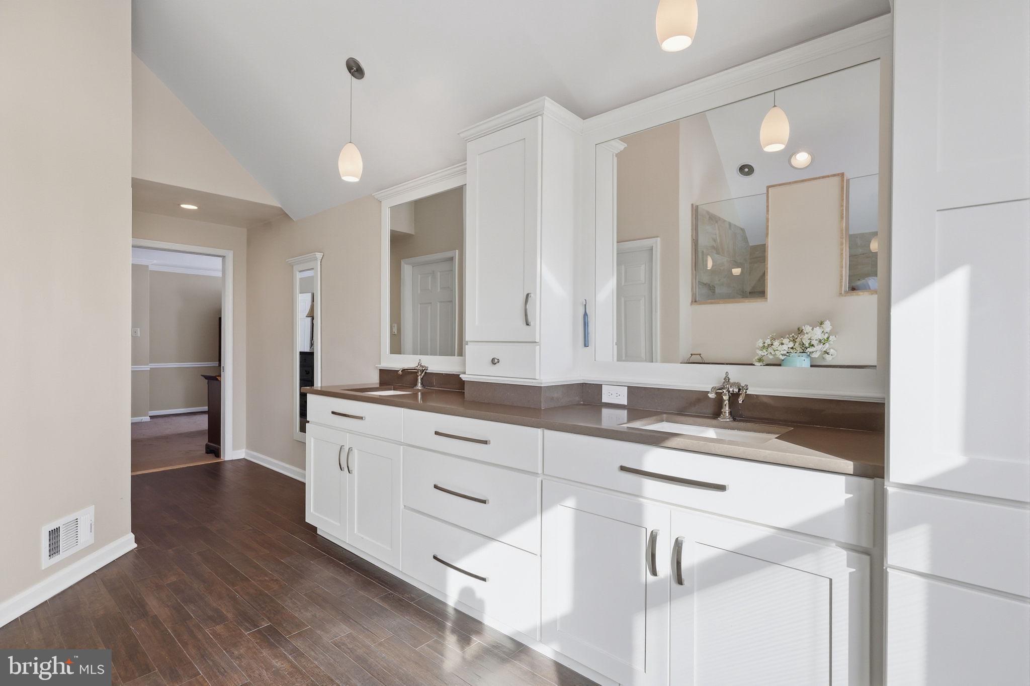 BROOKSIDE ESTATES - Residential