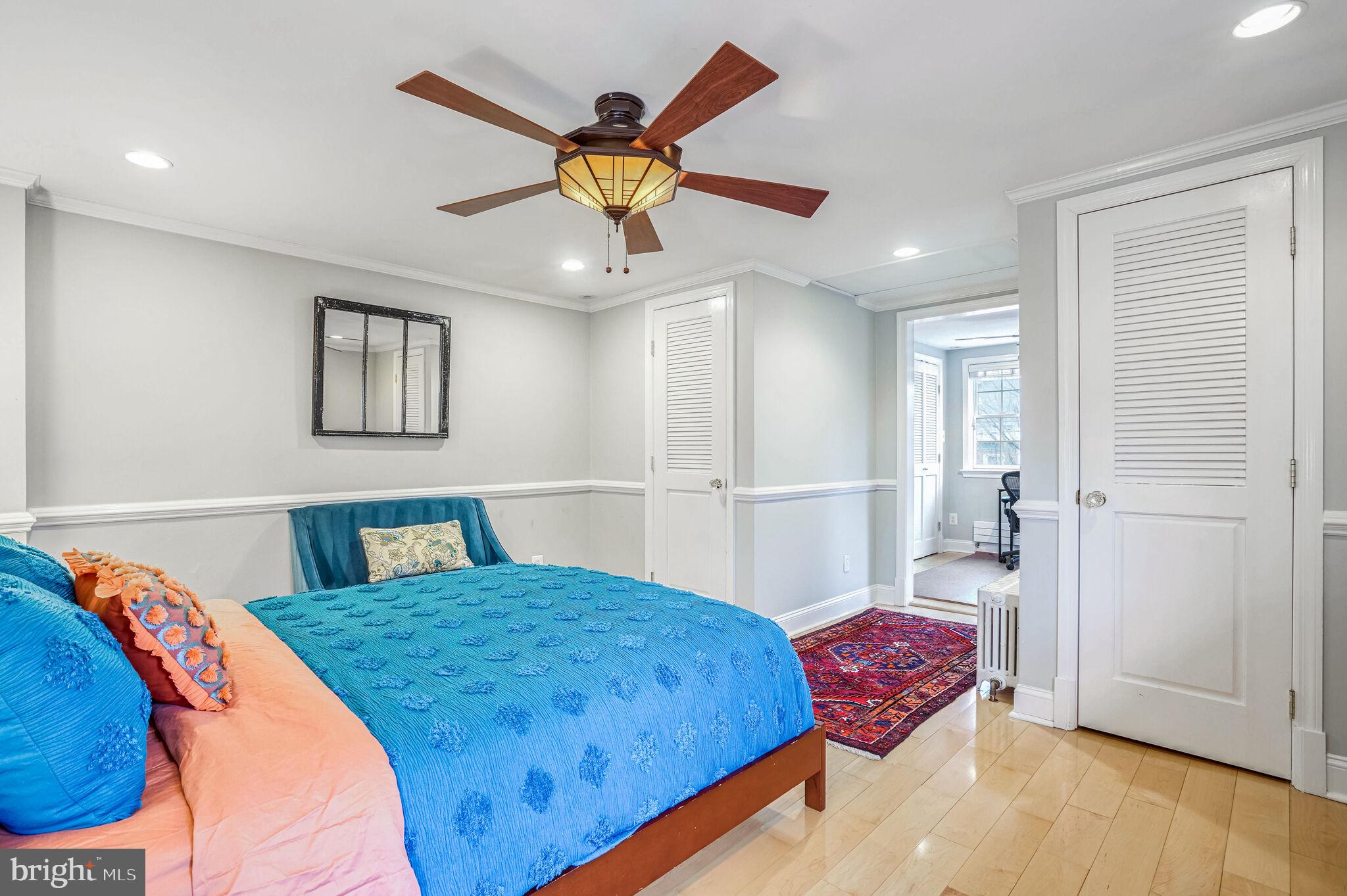 SUNNYSIDE - Residential