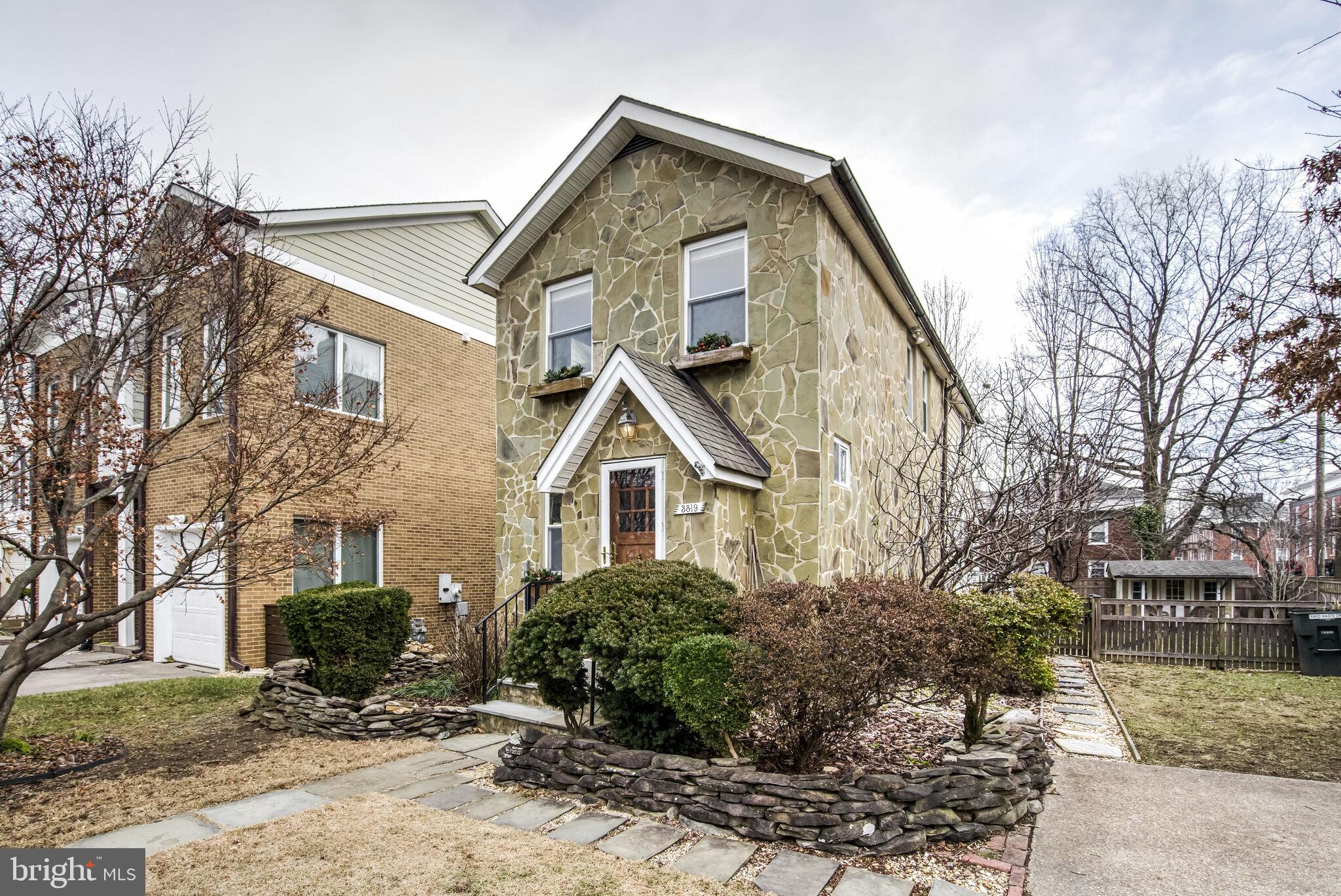 SUNNYSIDE - Residential