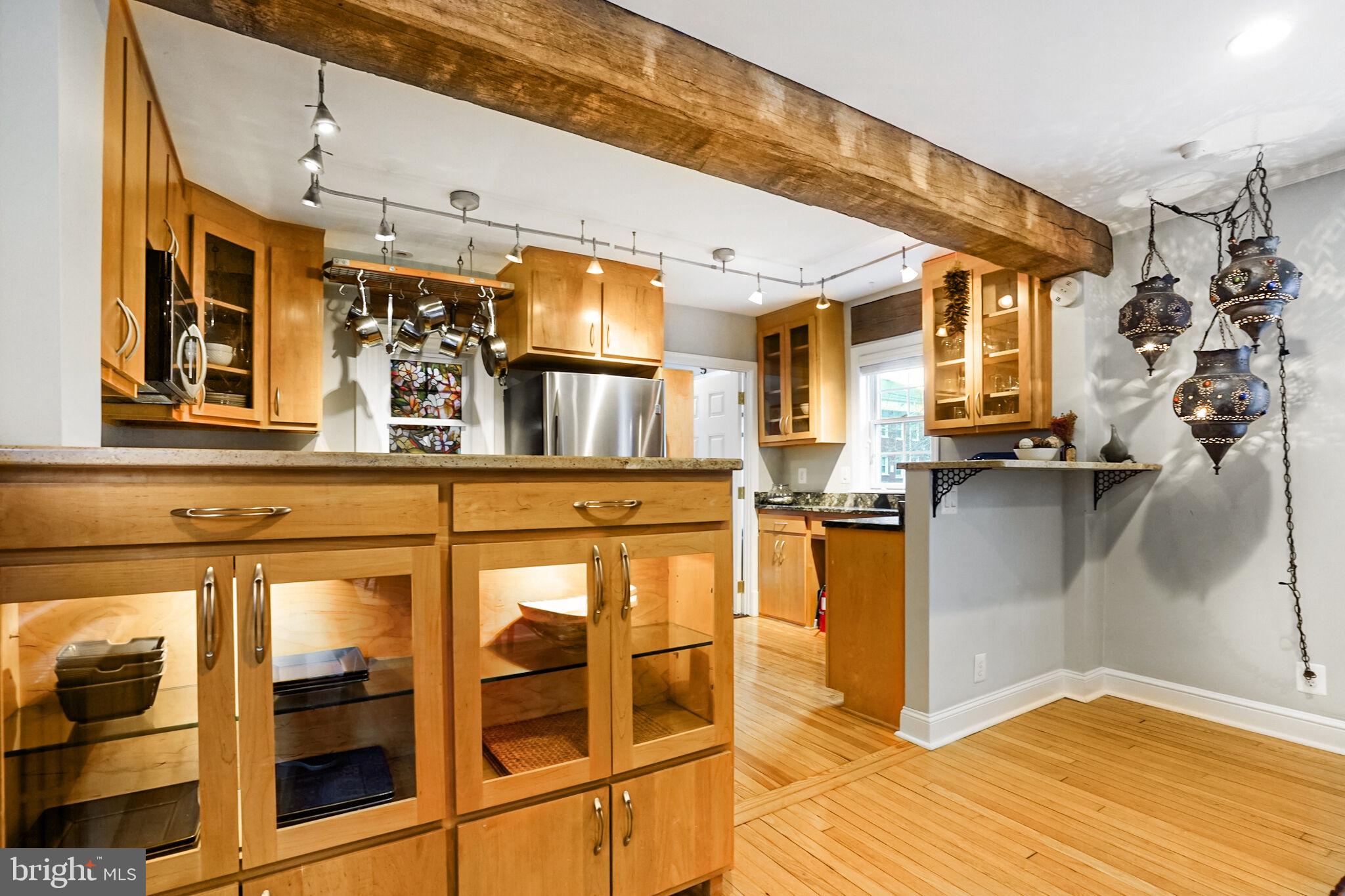 SUNNYSIDE - Residential