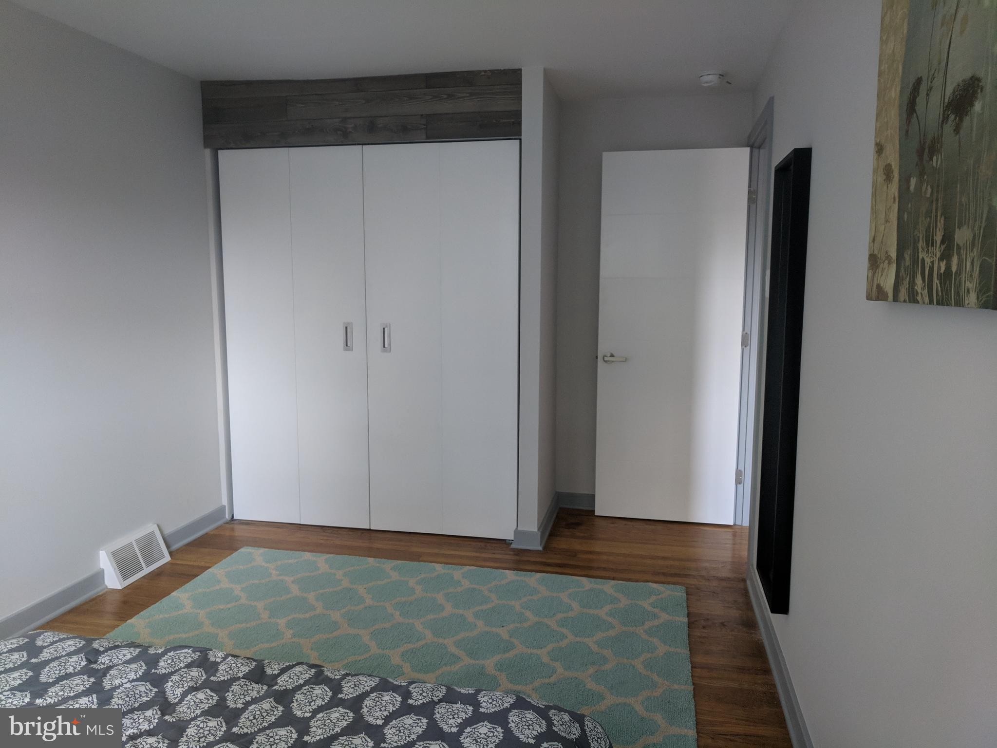 ROXBOROUGH - Residential Lease