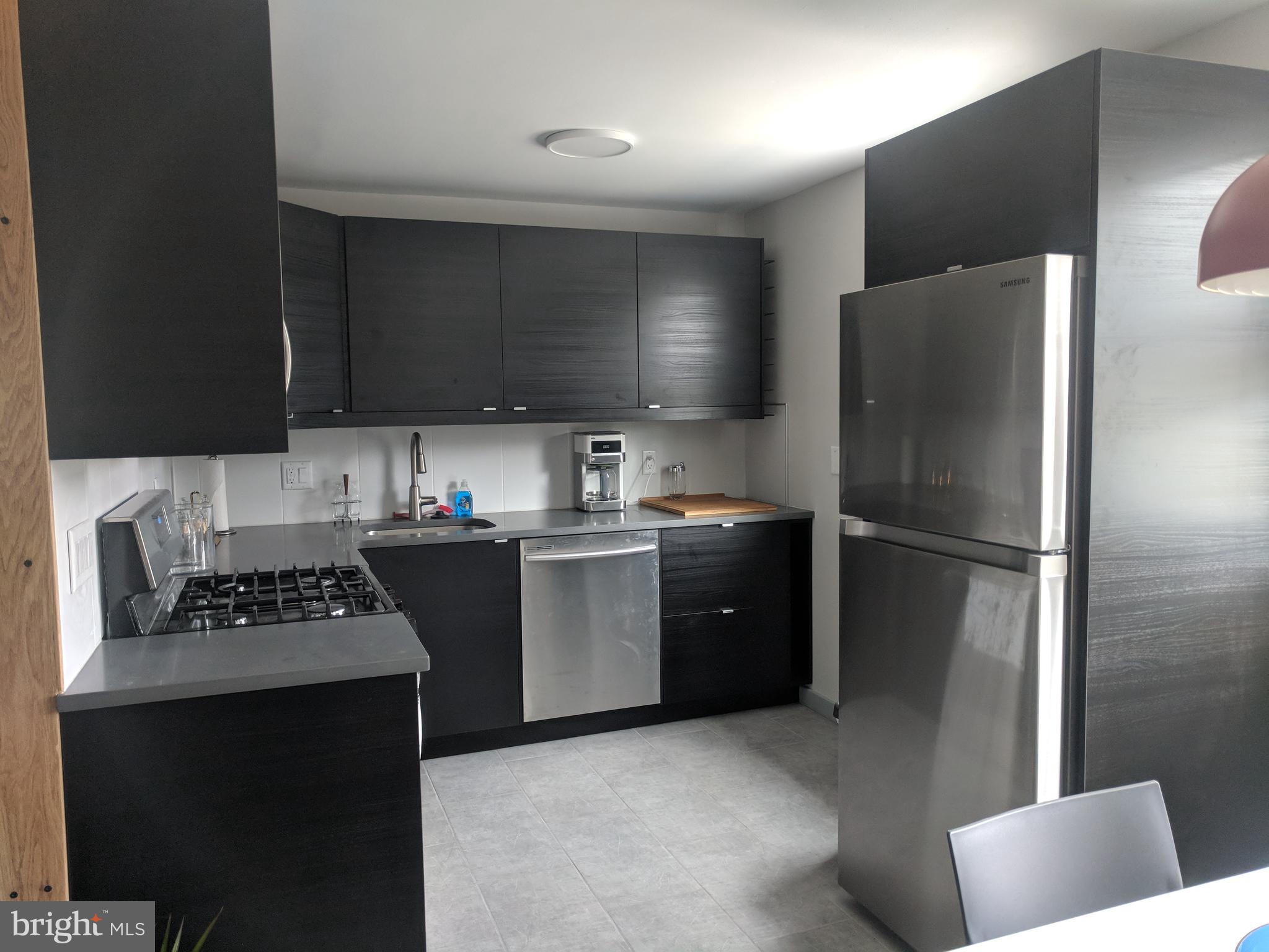 ROXBOROUGH - Residential Lease