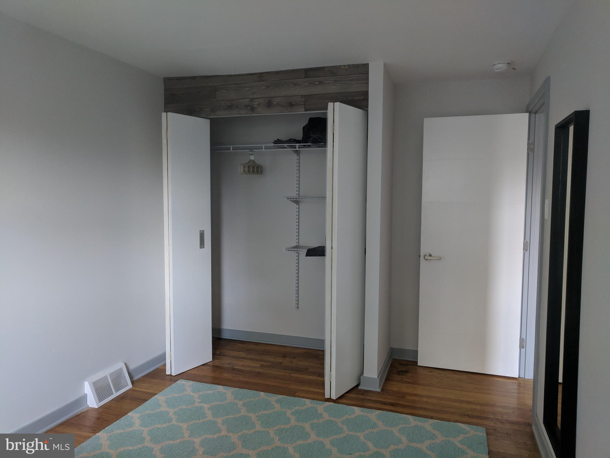 ROXBOROUGH - Residential Lease