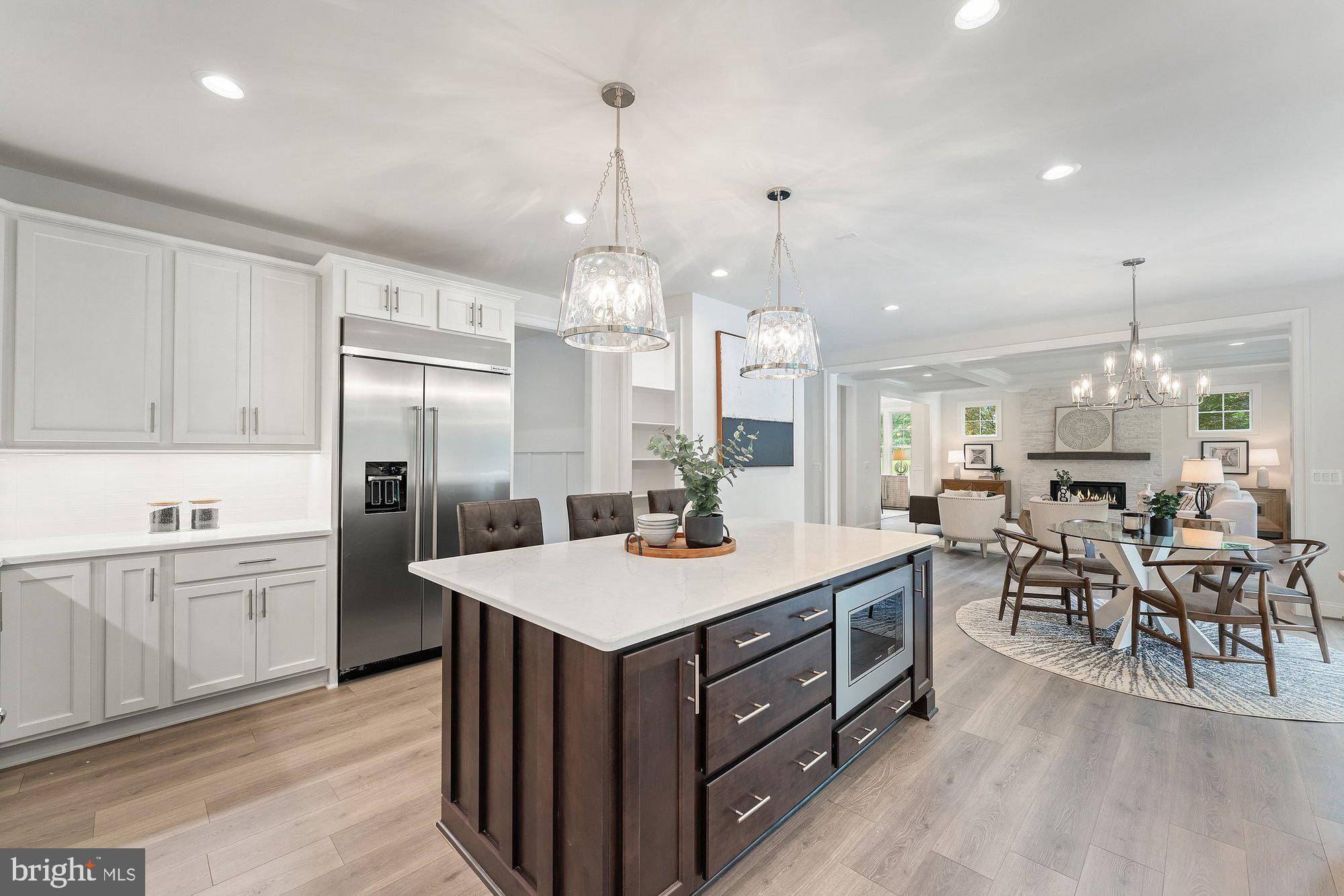 VIENNA HILLS - Residential