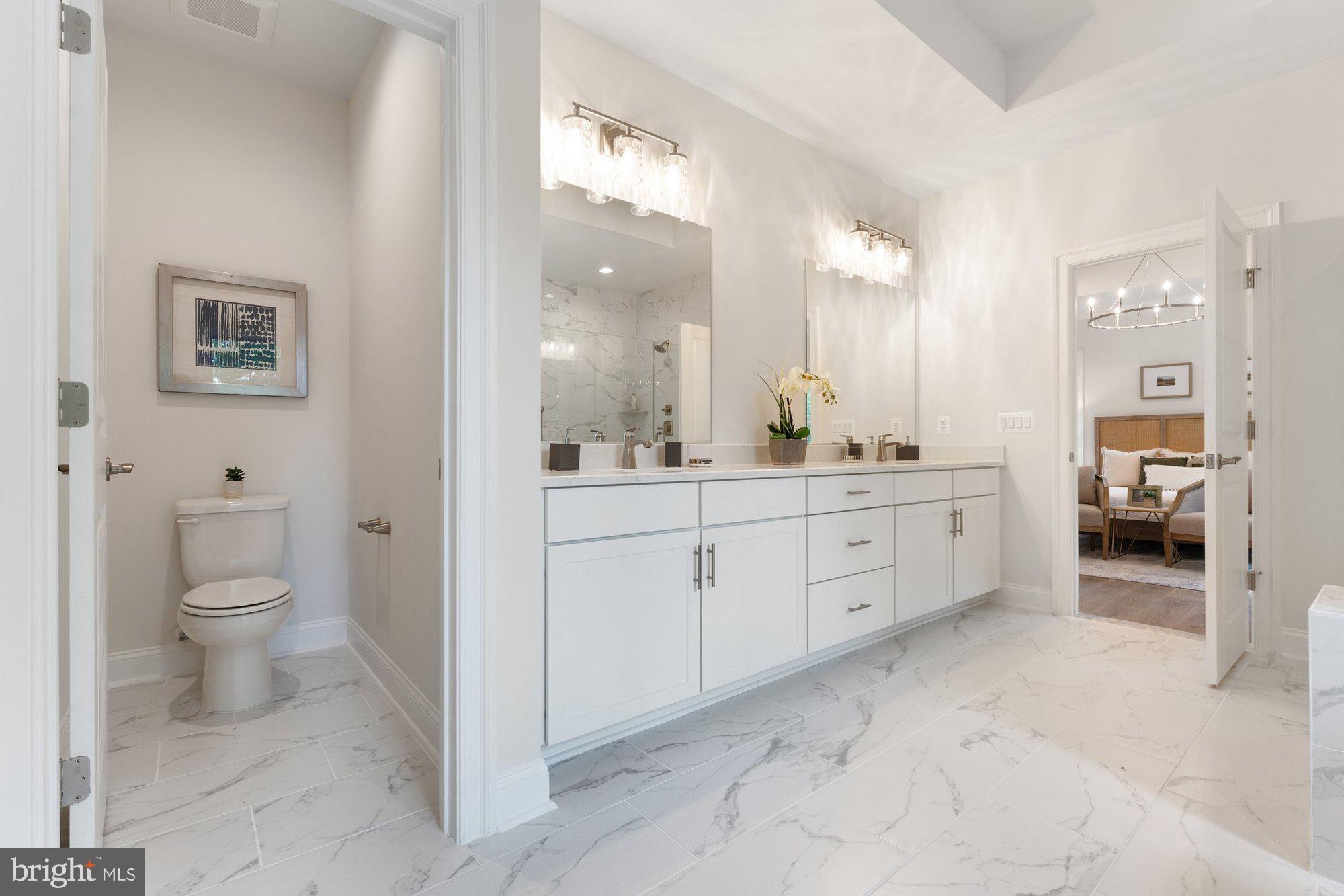 VIENNA HILLS - Residential