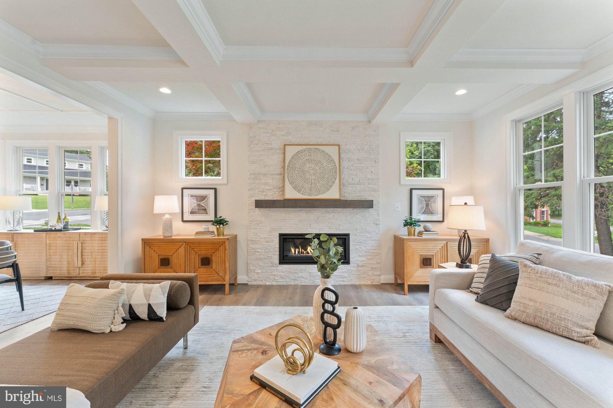 VIENNA HILLS - Residential