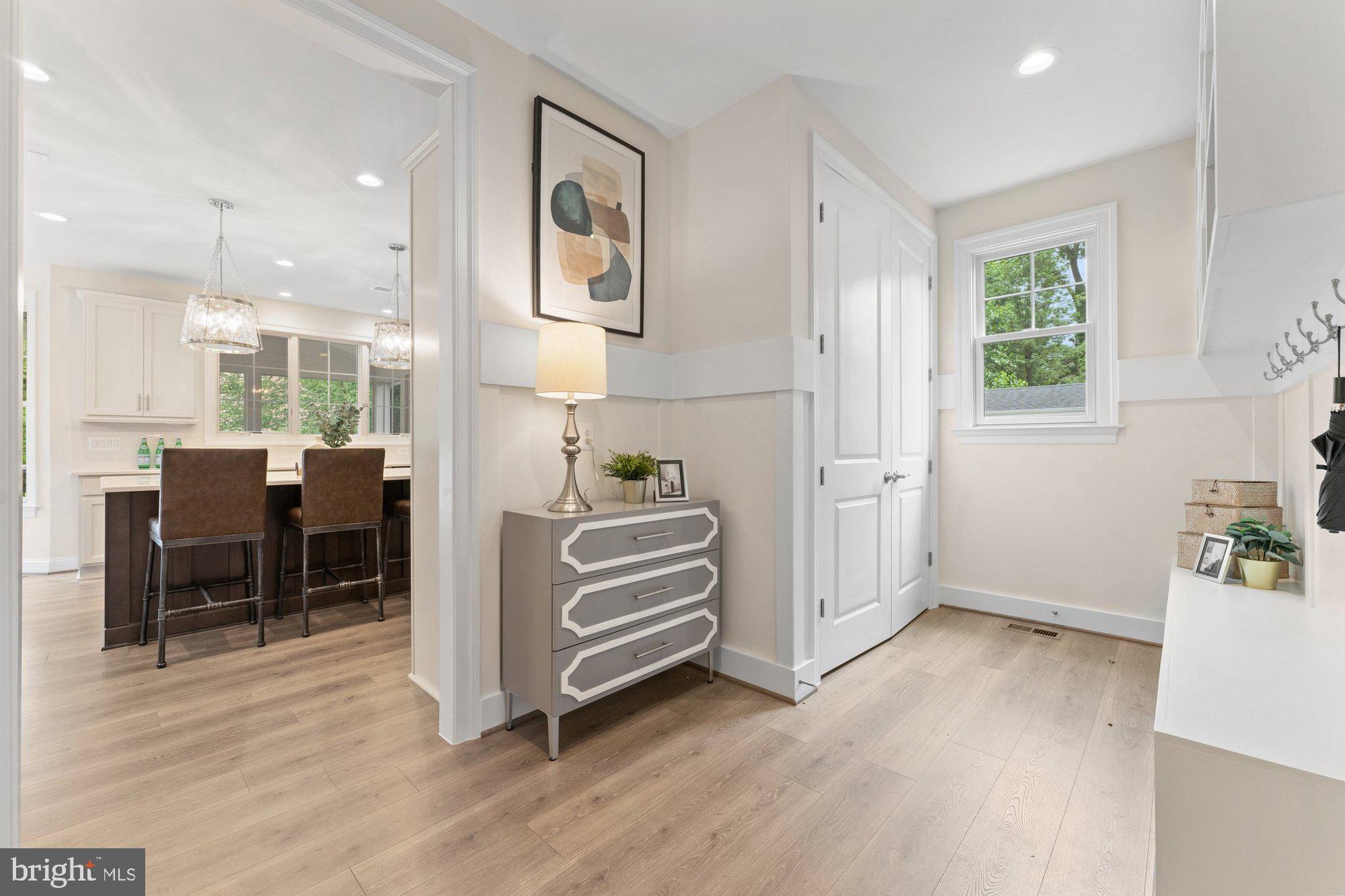 VIENNA HILLS - Residential