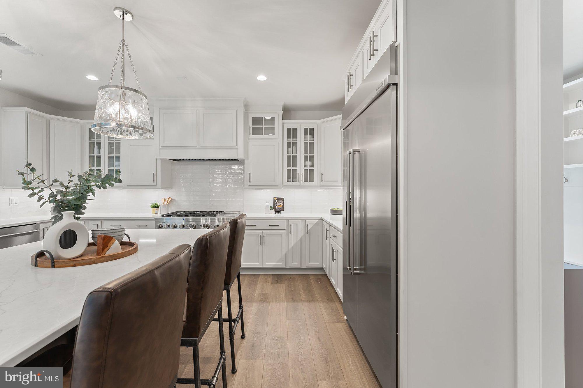 VIENNA HILLS - Residential