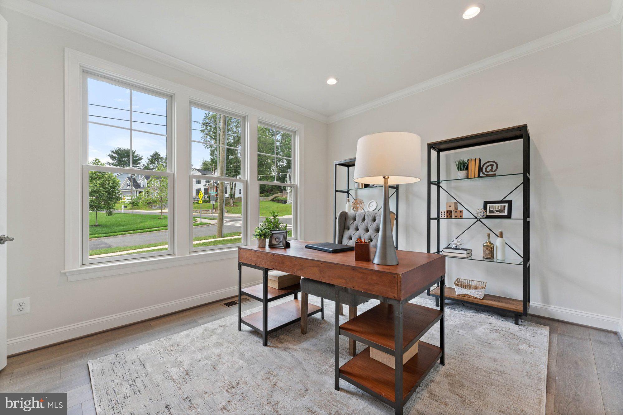 VIENNA HILLS - Residential