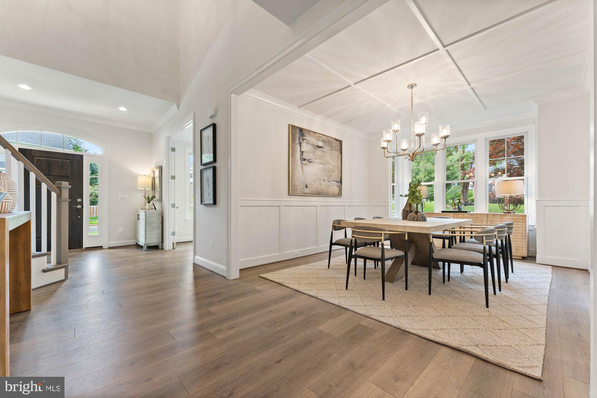 VIENNA HILLS - Residential