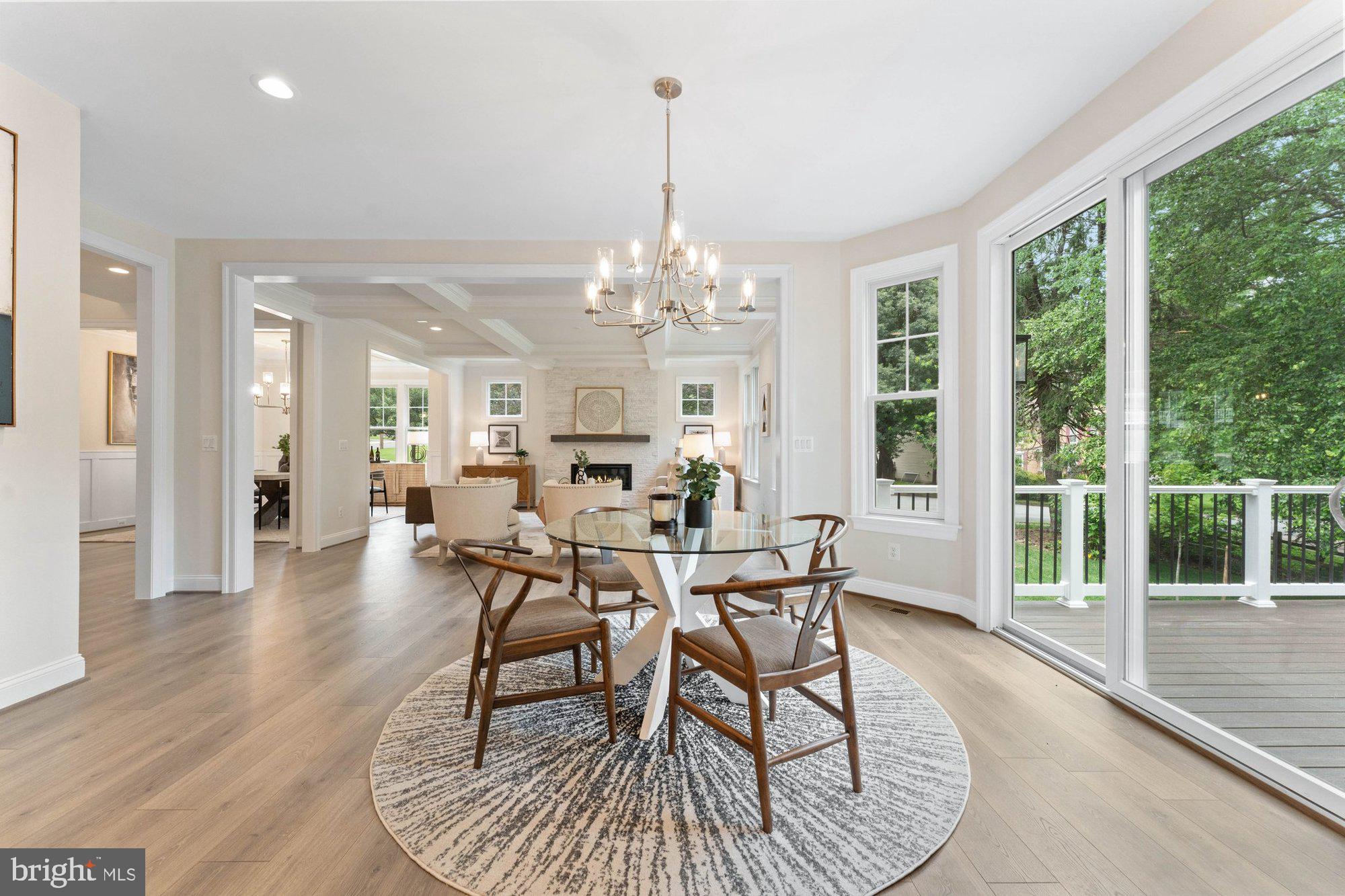 VIENNA HILLS - Residential