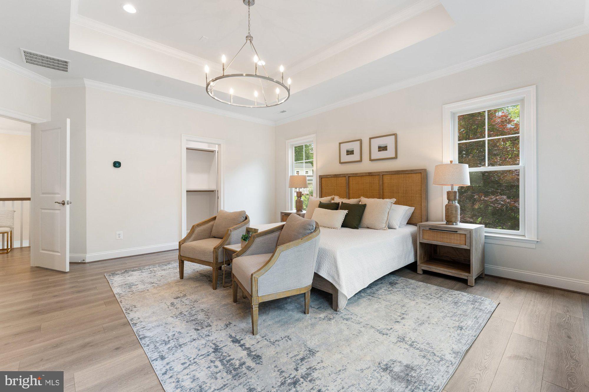 VIENNA HILLS - Residential