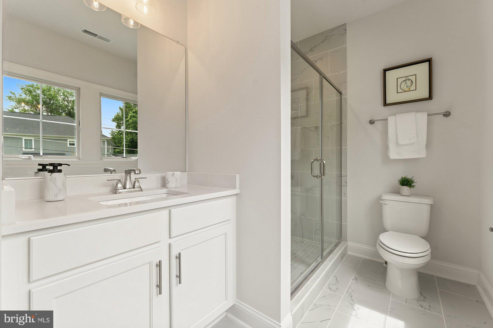 VIENNA HILLS - Residential