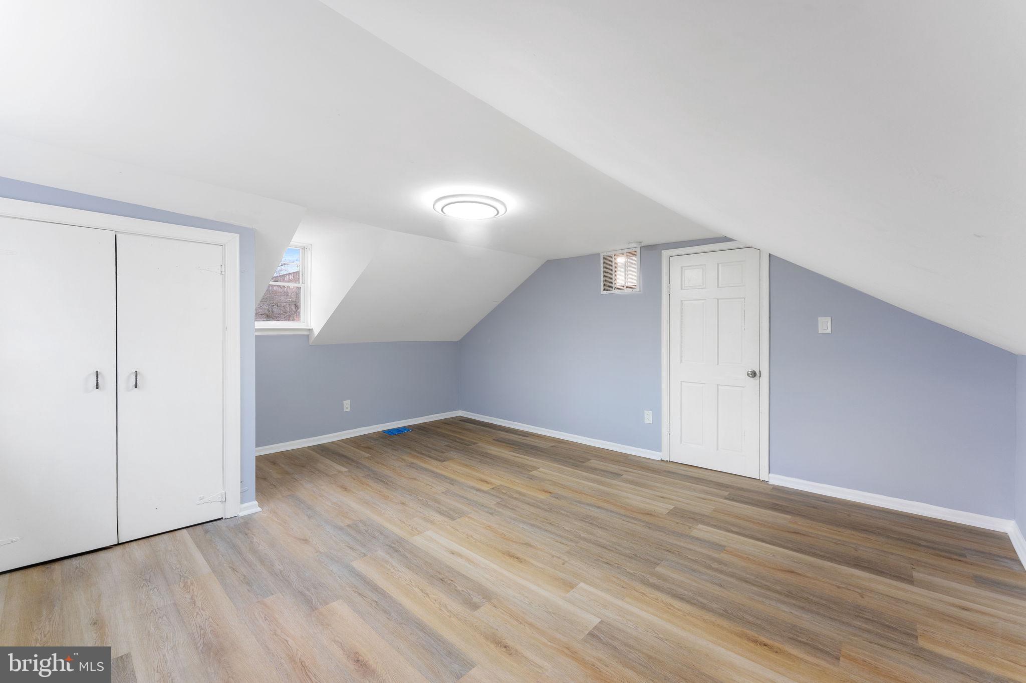 HYATTSVILLE - Residential