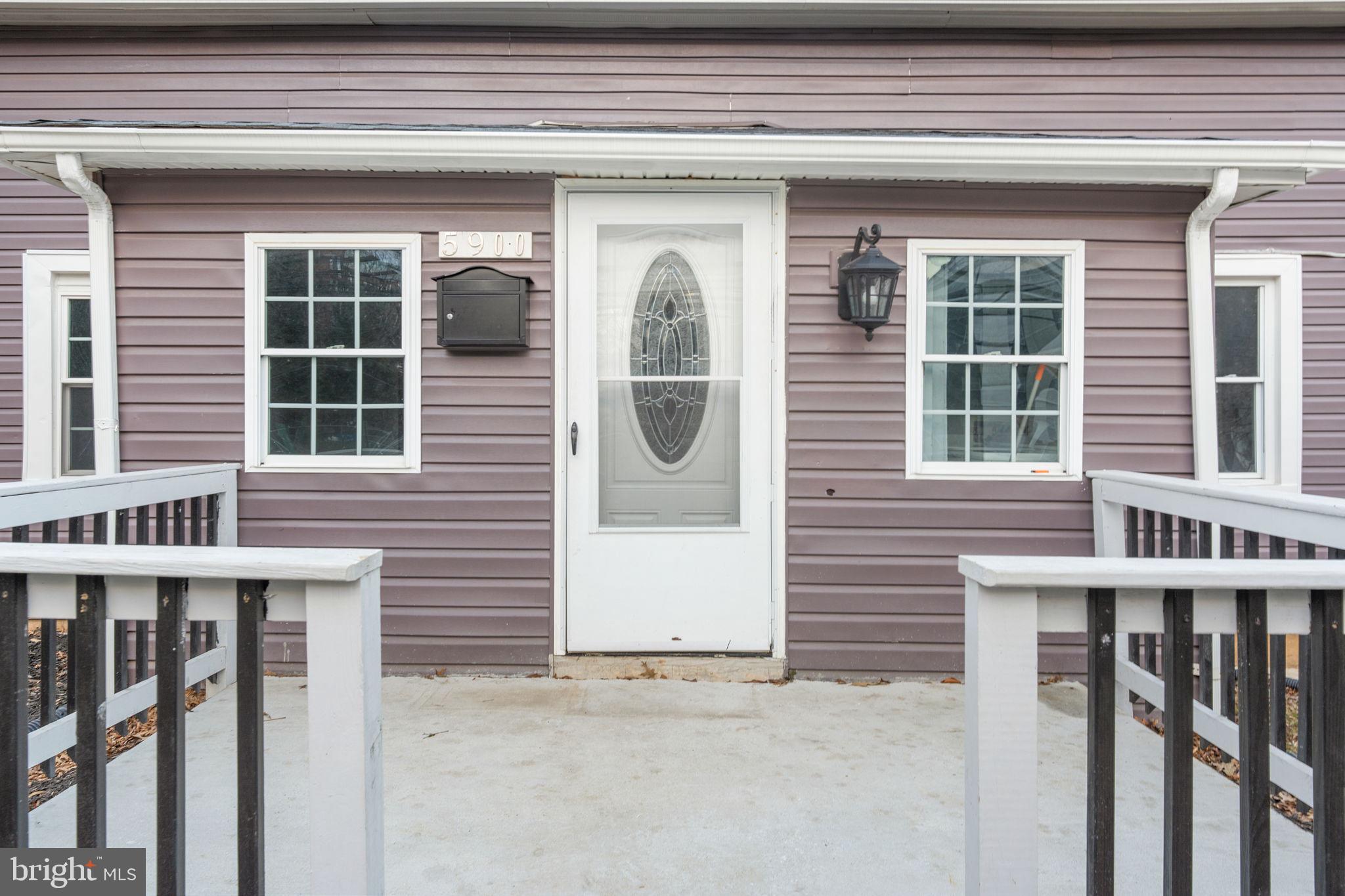 HYATTSVILLE - Residential