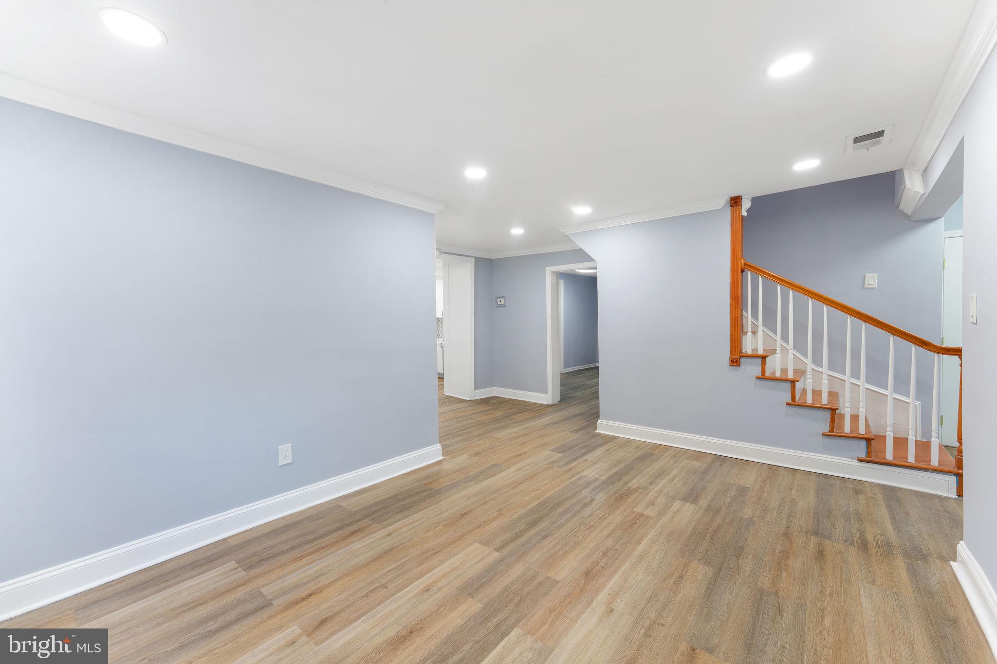 HYATTSVILLE - Residential