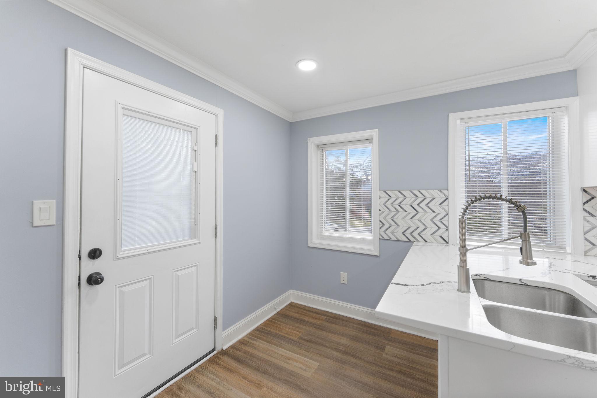 HYATTSVILLE - Residential