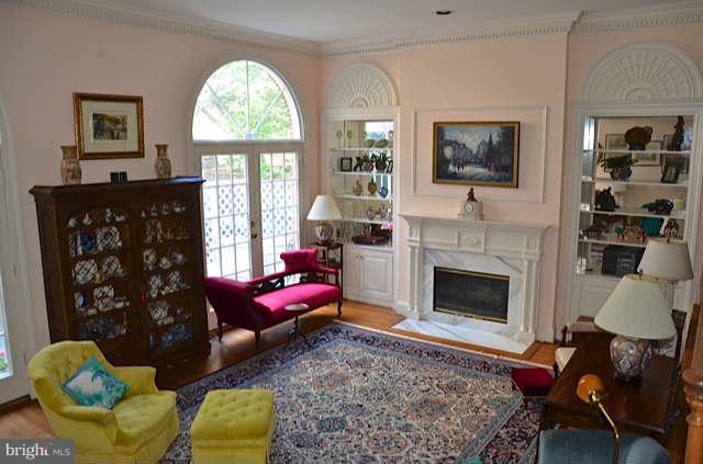 BULFINCH SQUARE - Residential