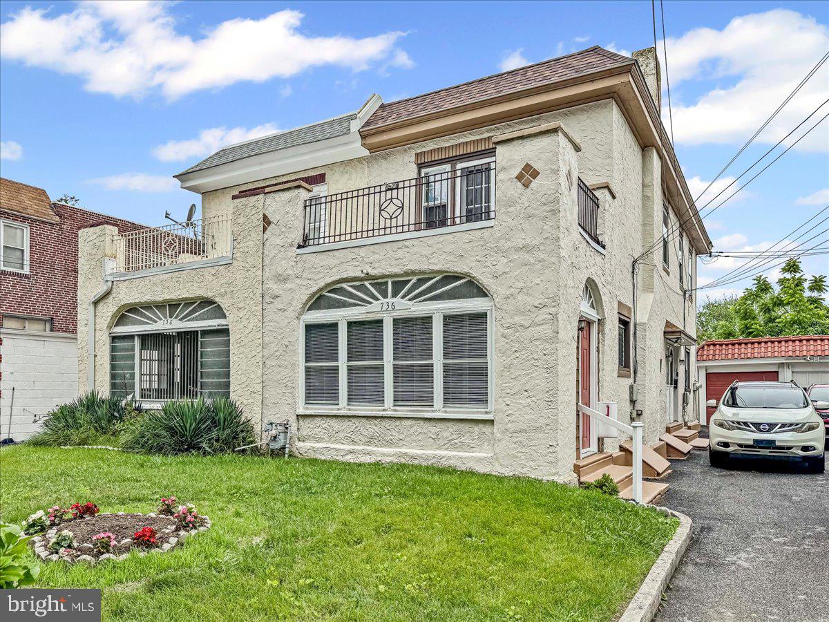 Investment opportunity in Sharon Hill! This duplex offers two, one bedroom apartments. The 1st floor is occupied, and has side and rear entrances. The 2nd floor is currently vacant and offers an enclosed front porch, living room, kitchen and bedroom. Both units have access to laundry in the basement via the outside entrance. There is a one car detached currently used by the owner for storage. This property is perfect for the first time investor that wants to live in one unit while renting out the other. Seasoned investors should consider adding this to the portfolio.